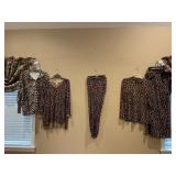 LADIES FASHION CLOTHING