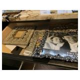 PICTURE FRAMES FANCY
