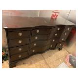 AMERICAN SIGNATURE LOW BOY DRESSER WITH 12