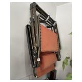 PATIO LOUNGER CHAIR RUSH TONE CUSHION LIKE NEW