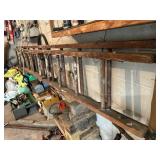 WOOD EXTENSION LADDER