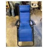 ANTI-GRAVITY LOUNGE CHAIR