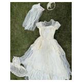 VINTAGE WEDDING DRESS WITH LONG TRAIN, HOOP