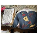 LARGE VARIETY OF LADIES CASUAL CLOTHING INCLUDING