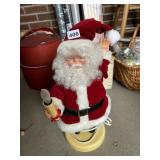 ANIMATED LIGHTED SANTA
