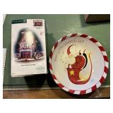 DEPARTMENT 56 LIGHTED CHRISTMAS MUSIC STORE