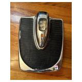 VINTAGE BATHROOM SCALE