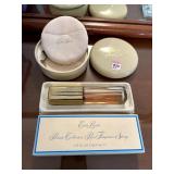 ESTEE LAUDER PRIVATE COLLECTION POWDER AND PURE