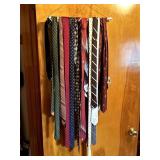MENï¿½S NECK TIES