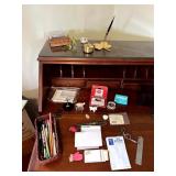 FOUR LEAF CLOVER PEN HOLDER, BRASS STAMP