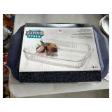NEW SCULPTURED PYREX OBLONG BAKING DISH WITH