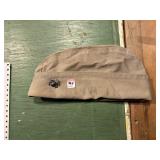 MILITARY HAT WITH PIN