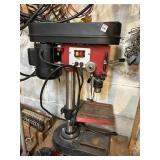 5 SPEED DRILL PRESS