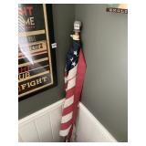 AM FLAG W/ POLE HAS DAMAGE