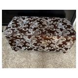 UPHL. STORAGE CHEST BROWN W/ BLUE ACCENT TUFTED