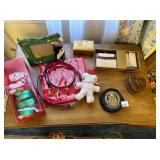 BARONET WALLET AND COIN PURSE IN BOX, TRINKET