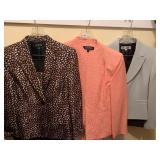 KASPER AND TAHARI 14 P 2PC SETS