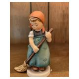 HUMMEL "LITTLE SWEEPERï¿½, FULL BEE