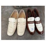 SZ. 11 2 PAIRS VINTAGE SHOES