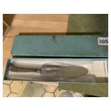 WEBSTER STERLING HANDLE CAKE SERVER IN OB