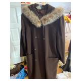 12 HARVARD BERNARD BROWN COAT W/ BUTTON FRONT AND
