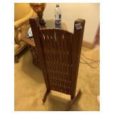 ACCORDION, FREE STANDING, DOOR GATE