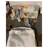 BATHROOM Dï¿½COR INCLUDING SHOWER CURTAIN WITH TIE