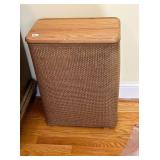 WICKER WOOD TOPPED LAUNDRY HAMPER