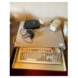 DESKTOP COMPUTER RISER WITH PULL OUT KEYBOARD