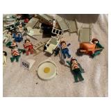 PLASTIC DOLLS AND ACCESSORIES