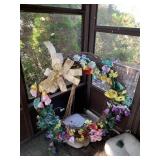 VERY LARGE GRAPE VINE WREATH, APPROX 4