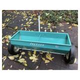 LAWN SPREADER