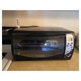 BLACK AND DECKER DIGITAL ADVANTAGE TOASTER OVEN