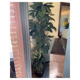 LARGE ARTIFICIAL PLANT