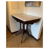 ANTIQUE MARBLE TOP STAND WITH CARVED LEGS ON