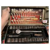 COMBINATION DRIVE SOCKET SET IN METAL CASE