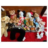 CAMO KNOT FLEECE BLANKET, STUFFED ANIMALS, WOODEN