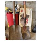 SHOVELS AND STORAGE BOX