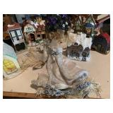 CHRISTMAS HOUSE AND ANGEL