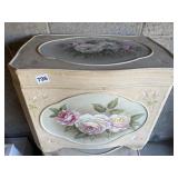 STORAGE BOX W/ FLOWERS