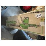 BUSHWHACKER ELECTRIC TRIMMER IN BOX