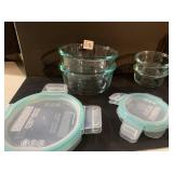 ROUND STORAGE BOWLS W/ LOCK ON LIDS