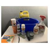 2 SECTION TOTE, CLEANING PRODUCTS