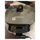 FARBER WARE SKILLET ELEC. LOOKS NEW
