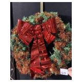PROFESSIONAL WREATH IN HOLDER WITH LIGHTS