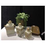 COVERED BOXES, SERVING PLATES ETC.