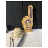 FINGER REGAN AND SAFARI HAT