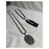 SILVER TONE NECKLACE AND CHOCKER NECKLACE BLACK