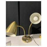 VINTAGE GOOSE NECKS DESK LAMP