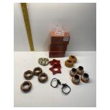 NAPKIN RINGS, 12 IDENTICAL LUCITE AND OTHERS
